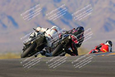 media/Dec-04-2022-CVMA (Sun) [[e38ca9e4fc]]/Race 12 500 Supersport-350 Supersport/